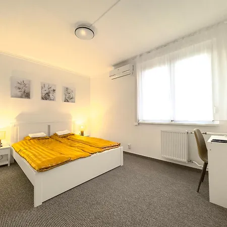 Panoramic 2br Home-free Parking-ac-top Floor Lägenhet