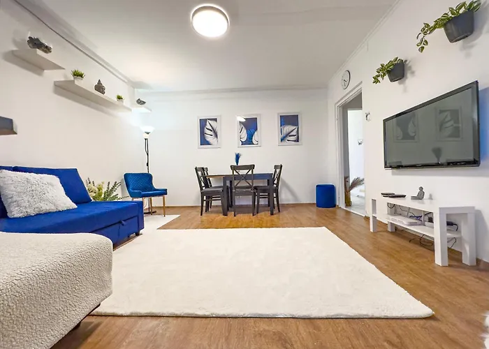Apartment Panoramic 2br Home-free Parking-ac-top Floor *