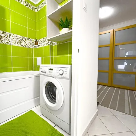 Panoramic 2br Home-free Parking-ac-top Floor Apartamento *