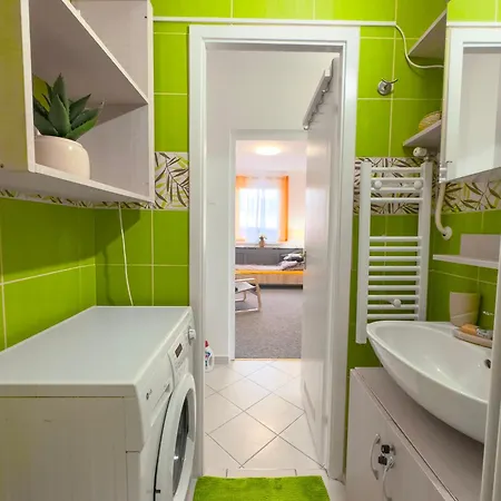 Panoramic 2br Home-free Parking-ac-top Floor Budapeste