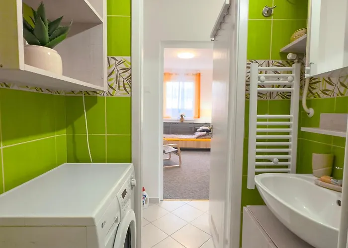 Panoramic 2br Home-free Parking-ac-top Floor Budapest